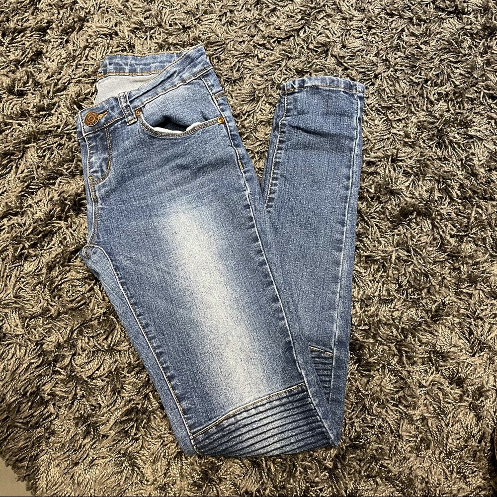 Ribbed knee jeans